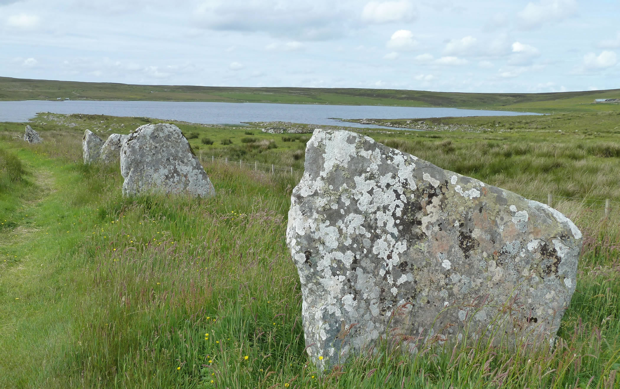 Achavanich standing stones / stone setting - Picture 4