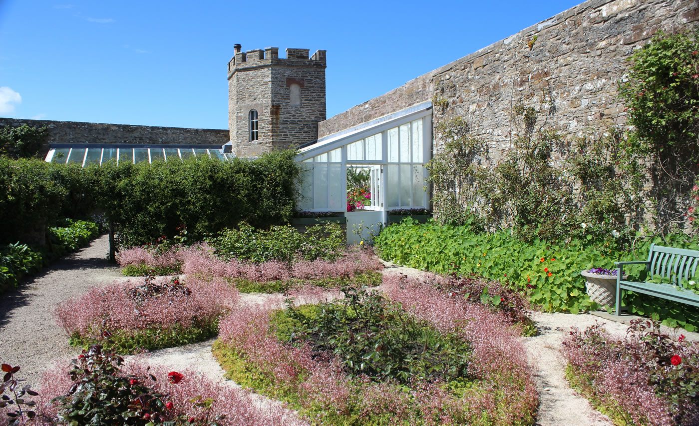 Castle Of Mey Scottish Castle And Garden In Caithness